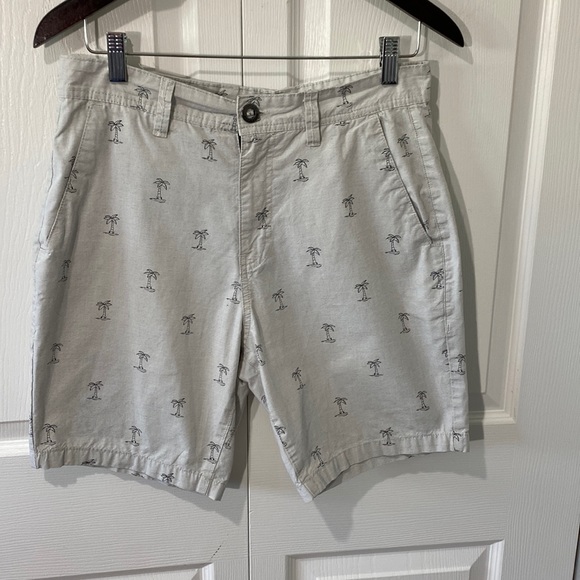 Zoo York palm tree shorts - Picture 3 of 9